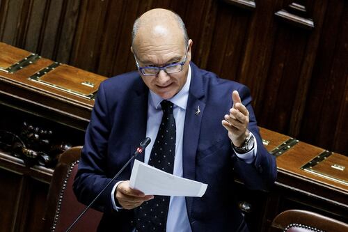 Piano welfare, nuove agevolazioni per il personale scolastico. Valditara: “Costruiamo un sistema di tutele sempre più ampio”