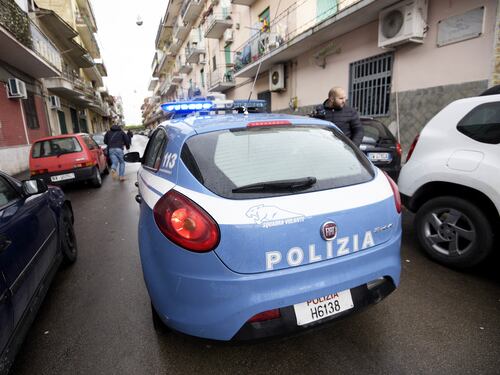 "Portate via papà". Il pianto disperato della bambina che fa arrestare l'uomo violento a Frosinone