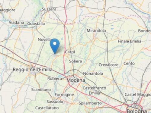 Torna la paura in Emilia. Terremoto a Correggio, panico e gente in strada
