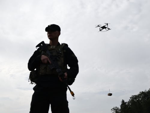 Germania, drone precipita vicino la base delle forze armate.