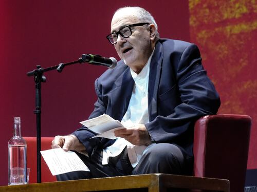 Bettini chiede di nascondere la guerra per la leadership: “Tema divisivo”. Sinistra nel caos