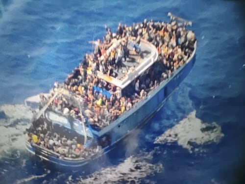 Naufragio Grecia, la stima del medico del Kalamata Hospital: almeno 600 morti