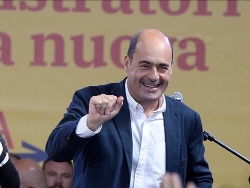 Pd, Zingaretti lancia la candidatura: "Basta con l'Io, torniamo al Noi"