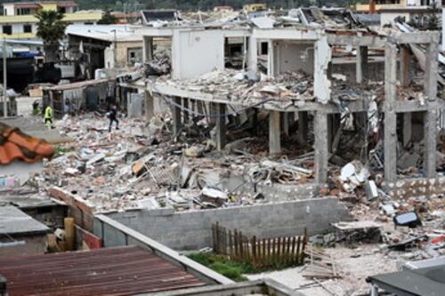 Villetta esplosa, tre famiglie restano senza casa: gli edifici sono inagibili