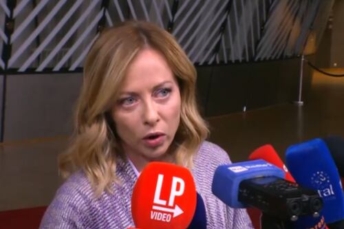 Fanpage, Meloni è netta con "antisemiti e nostalgici". Poi tuona: "Metodo da regime"
