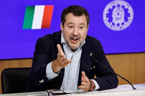 Soldati in Ucraina, Salvini non arretra: 'Macron permaloso, è in difficoltà"