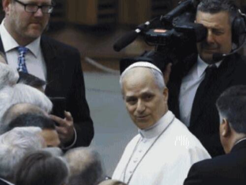 Vaticano, la "casta" di Bergoglio: agli eventi di Leone XIV solo giornalisti selezionati