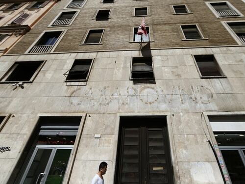 La procura sequestra il palazzo di CasaPound: occupazione abusiva