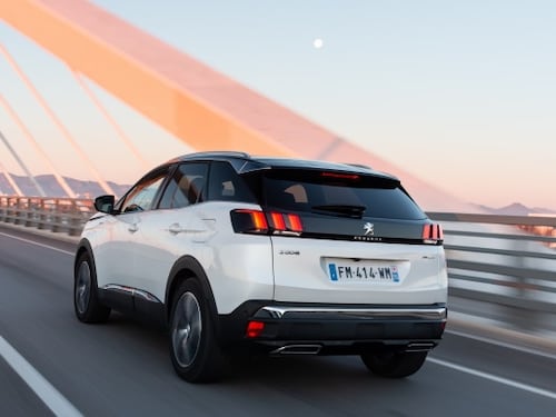 I Suv del Leone a quota 100mila in Itala