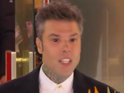 Fedez, la verità sugli occhi: "Ho dimenticato...". Il mea culpa sulle confessioni a Corona