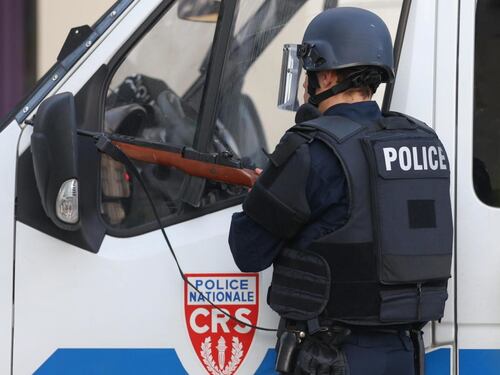 Parigi, accoltellamento alla Gare du Nord: persone ferite nella stazione