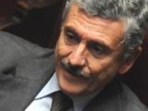 D'Alema: "Mai parlato di inciucio Il Pd si metta in gioco per le riforme"
