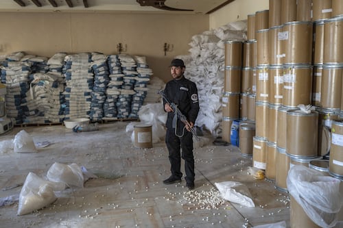 Siria, stop alla produzione di Captagon dopo la caduta di Assad. La svolta contro la droga