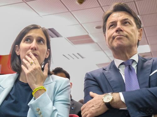 Pd e M5s protestano ma già hanno detto sì alla mini-sanatoria edilizia