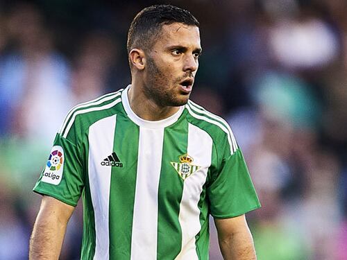 Lazio, dal Betis si avvicina il terzino Durmisi