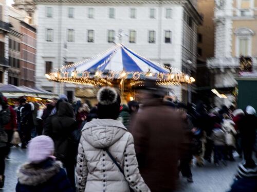 Festa della Befana a piazza Navona e sicurezza, il Comune scarica gli operatori
