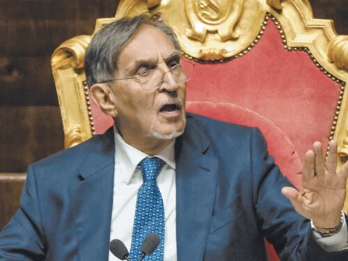 Sinistra contro La Russa. La frase sull'antifascismo fa impazzire i dem