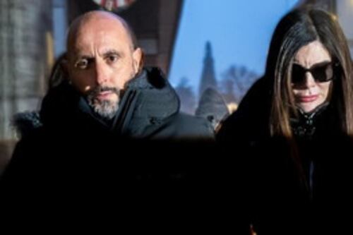 Crans Montana, lettera dei Moretti ai dipendenti: "Non siamo fuggiti con la cassa"