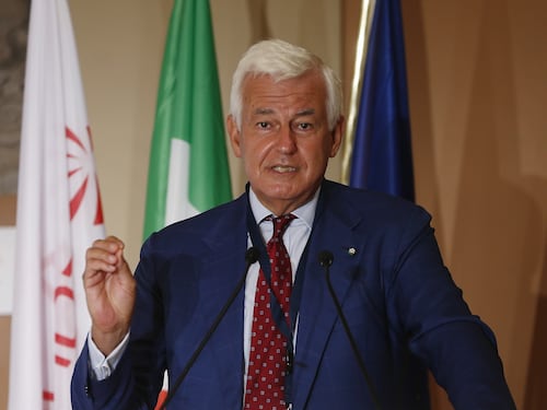 Leonardo, Alessandro Profumo scampa all'azione di responsabilità