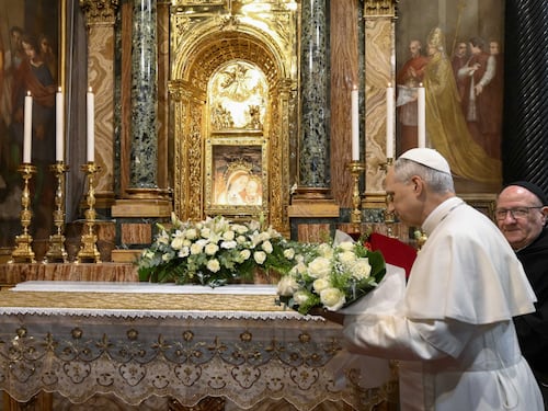 Leone XIV: "Nuove sfide dall'IA". La visita a Genazzano e l'omaggio a Bergoglio