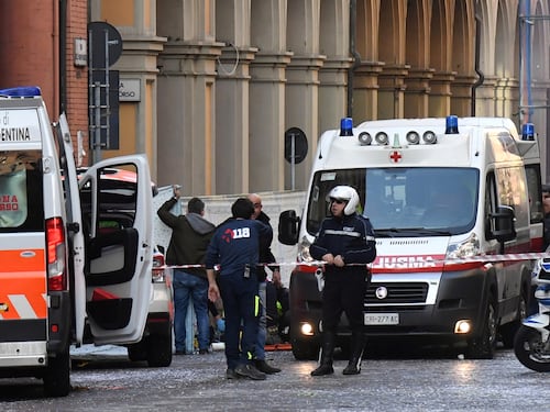 Morto il bambino caduto dal carro di Carnevale