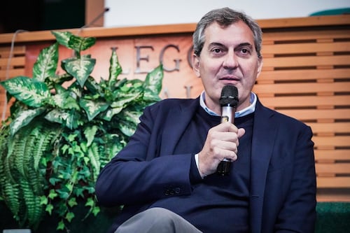 Milano, Schlein frena su Mario Calabresi e la sinistra si spacca. Chi è il vero nome della segretaria