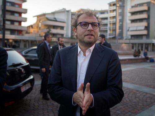 Ora Pd e bersaniani litigano pure sullo sport