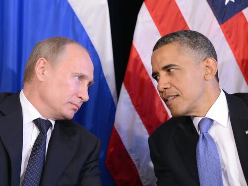 La nuova guerra fredda Usa-Russia Obama espelle 35 diplomaticiPutin non risponde alla provocazione