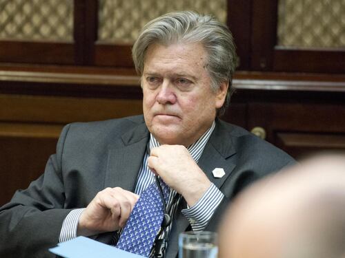Usa, nuovo addio alla Casa Bianca: fuori pure Steve Bannon