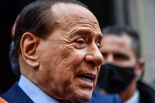 Dal fine vita allo ius scholae. Forza Italia si divide su tutto e scatena i tormenti di Silvio Berlusconi