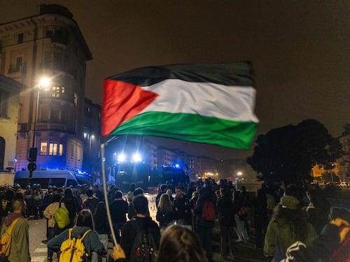 Retorica anti-ebraica, cortei ProPal in tutta Italia per oscurare il 7 ottobre