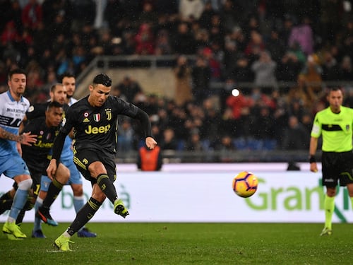 Ronaldo di rigore. E la Lazio si arrende alla Juve