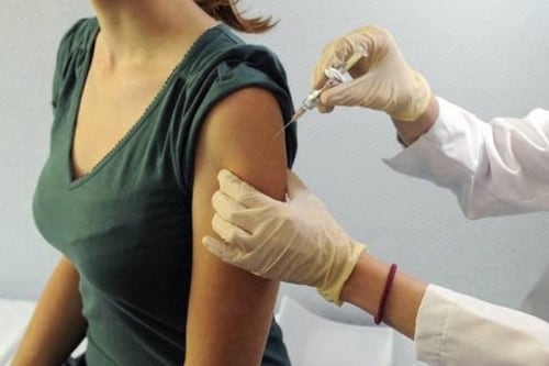 Vaccini, legittimo l'obbligo a scuola