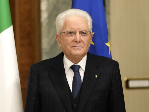 Appartamento affittato, il povero Mattarella ci rimette pure la caparra