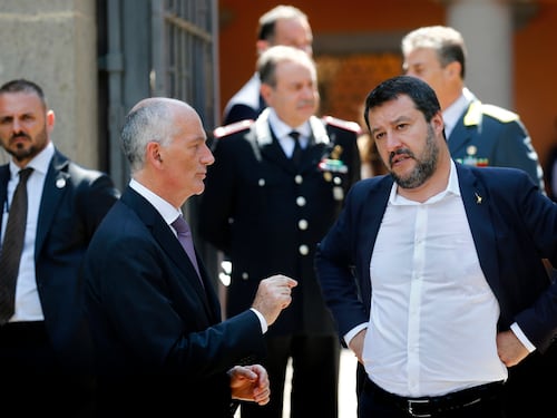 Audio choc di Gabrielli contro Salvini. Il leader della Lega: "I poliziotti meritano guida adeguata"