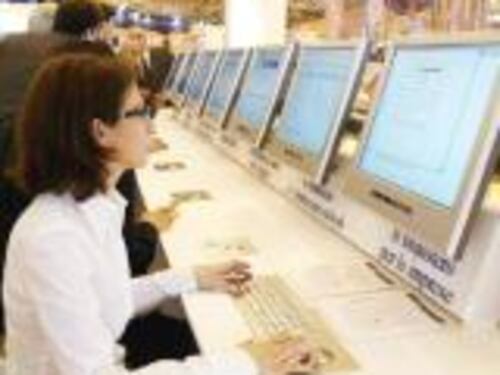 Dai certificati online alla social card Via libera al decreto semplificazioni