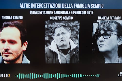Ignoto X, spunta il manoscritto inedito di Sempio: "Chiamate verso fisso Poggi"
