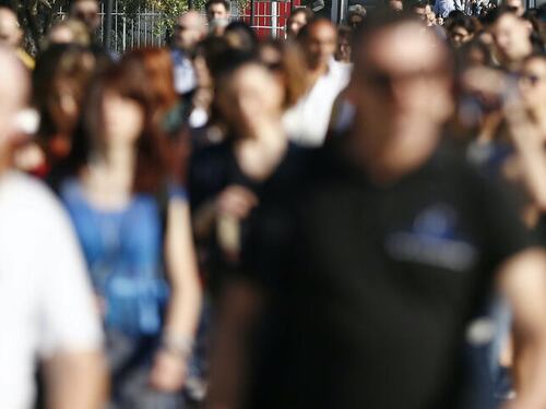Truffati con la promessa di un lavoro da vigilante: la denuncia di 170 giovani