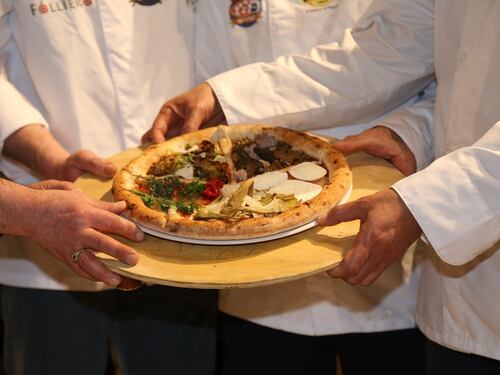 "Spicchi speciali", arriva la pizza che finanzia la ricostruzione dal terremoto