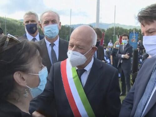Amatrice, una donna rovina la passerella a Conte: "Basta promesse"