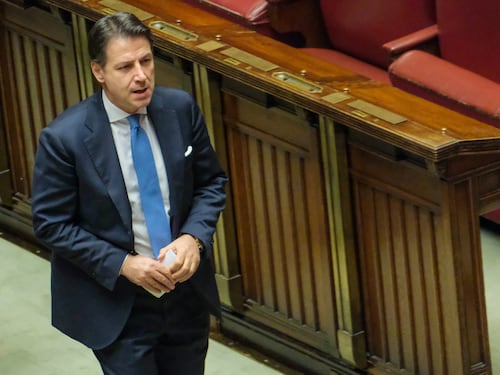 Verdi contro Giuseppe Conte in Europa: "Non entrerà nel nostro gruppo"