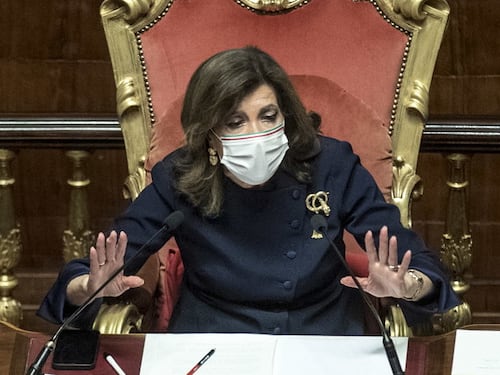 La bufala dei voli di Stato per infangare la Casellati