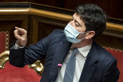 Bocciata la sfiducia a Speranza, ma Salvini rilancia: "Ora commissione d'inchiesta sul ministro"