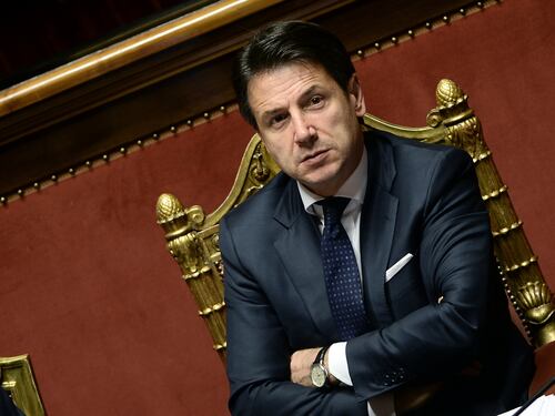 Conte meglio di Renzi. Salda i debiti della Pa