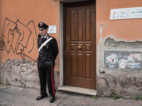 Bimbo morto all'asilo nido, si indaga per omicidio colposo