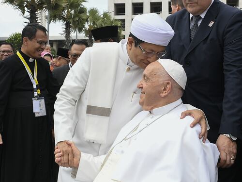 Indonesia, sventato l’attentato a Papa Francesco da parte di fanatici dell’Isis