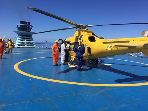 Malore sul traghetto diretto in Sardegna, bimba di 2 anni trasportata in ospedale con l'eliambulanza