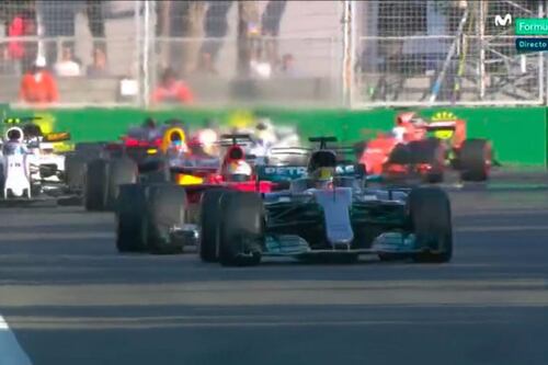 La Fia apre un'inchiesta: Vettel rischia sanzioni per il contatto con Hamilton