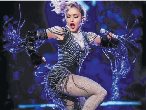 Madonna fa 60 anni. Sesso, soldi e record: tutti i segreti di lady Ciccone