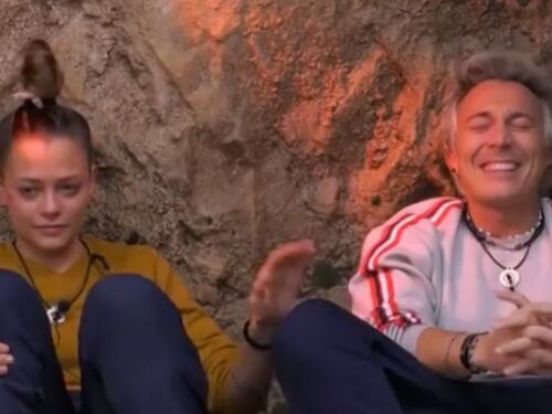 Al Grande Fratello Vip inquilini isterici: Walter Nudo sbrocca, Silvia Provvedi furiosa con...